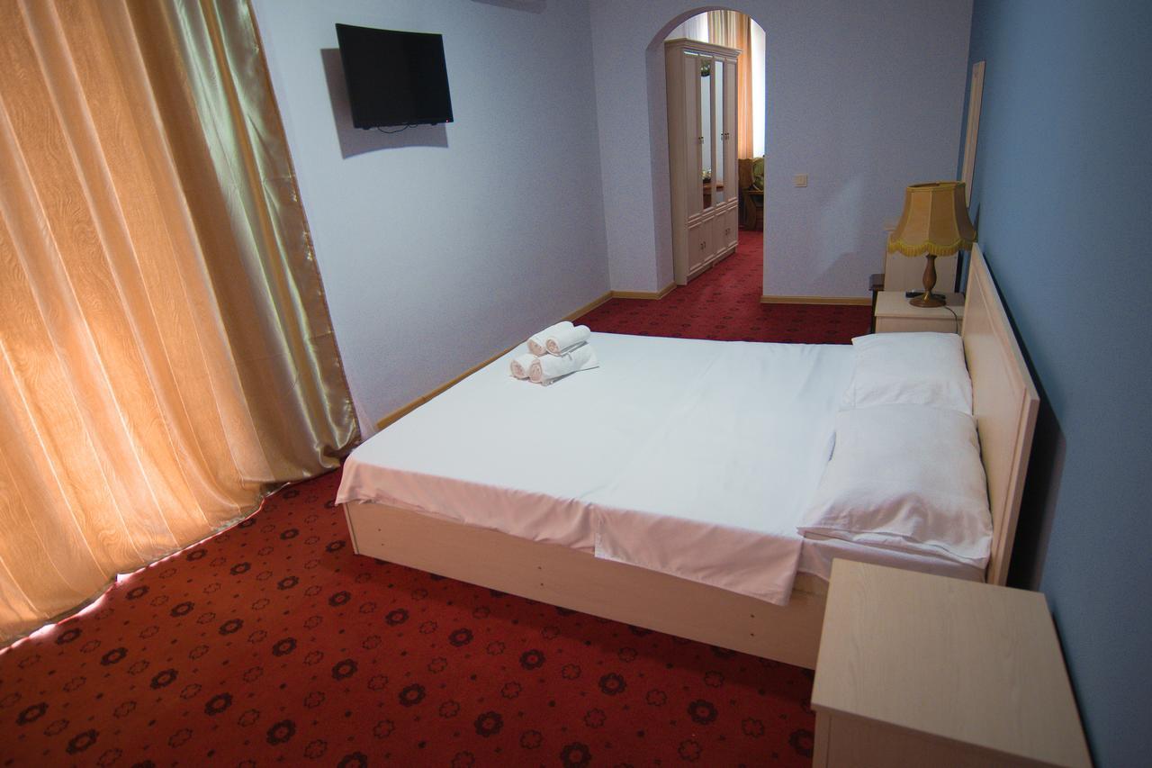 Hotel Tsiskari Telavi Exterior photo